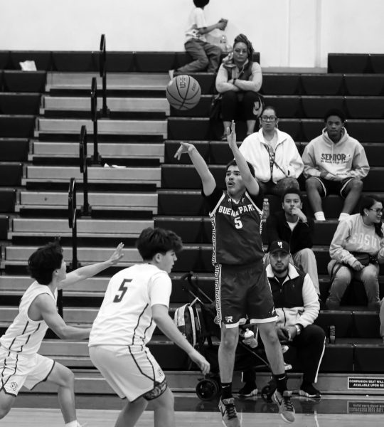 Boy's Basketball Latest Game Vs Valencia